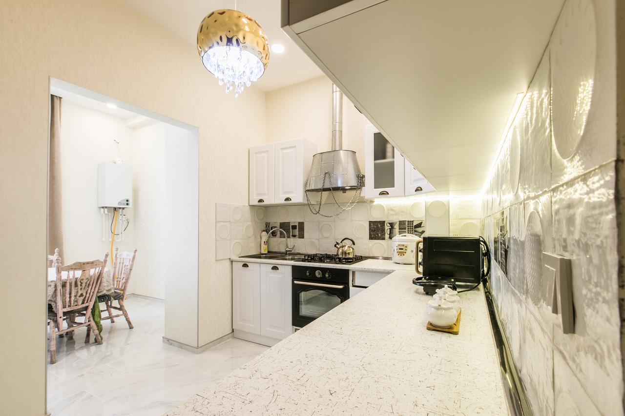 Sweet Home 6 Vip Rustaveli Avenue Tbilisi Exterior foto